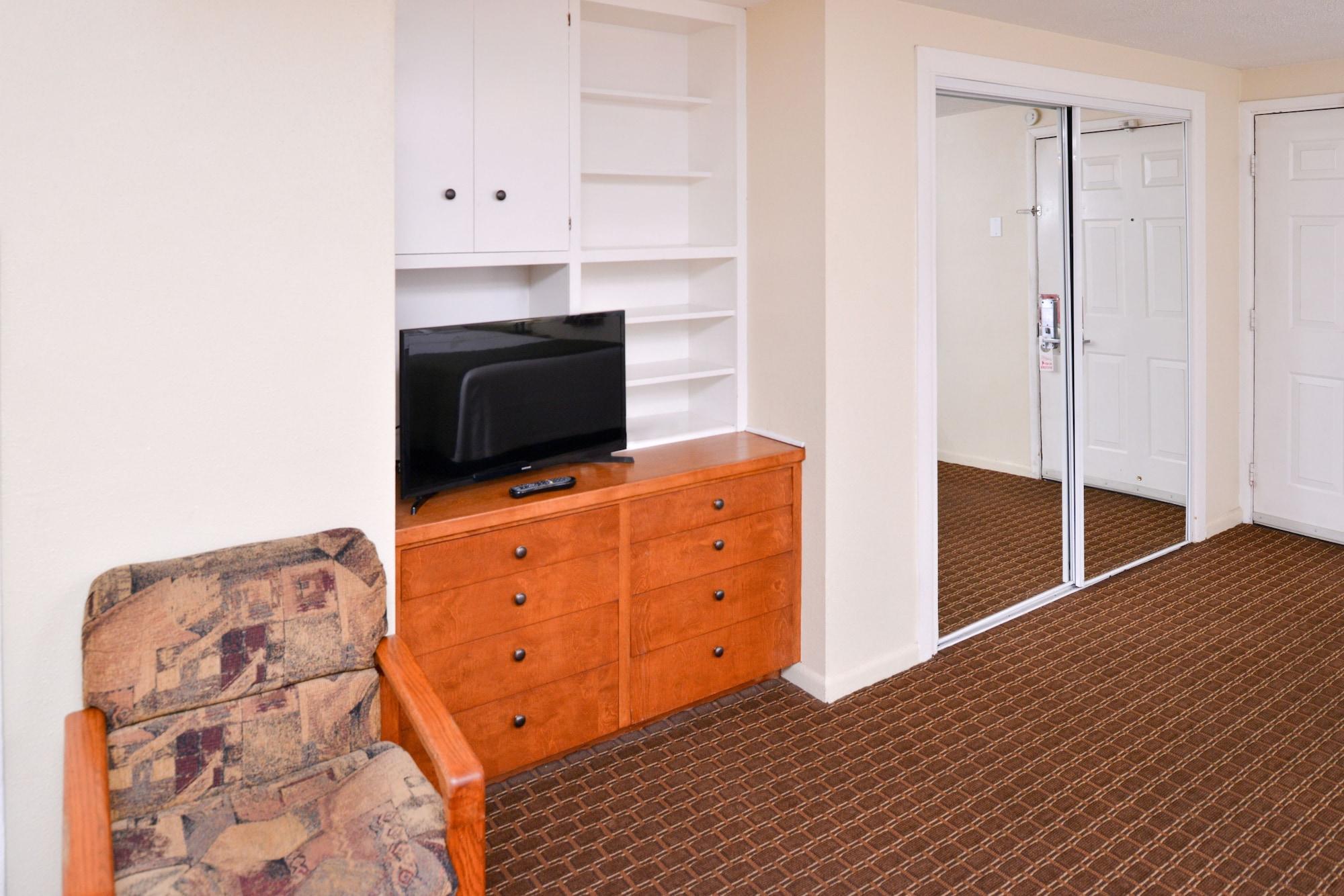 Travelodge By Wyndham Eugene Downtown/University Of Oregon Esterno foto