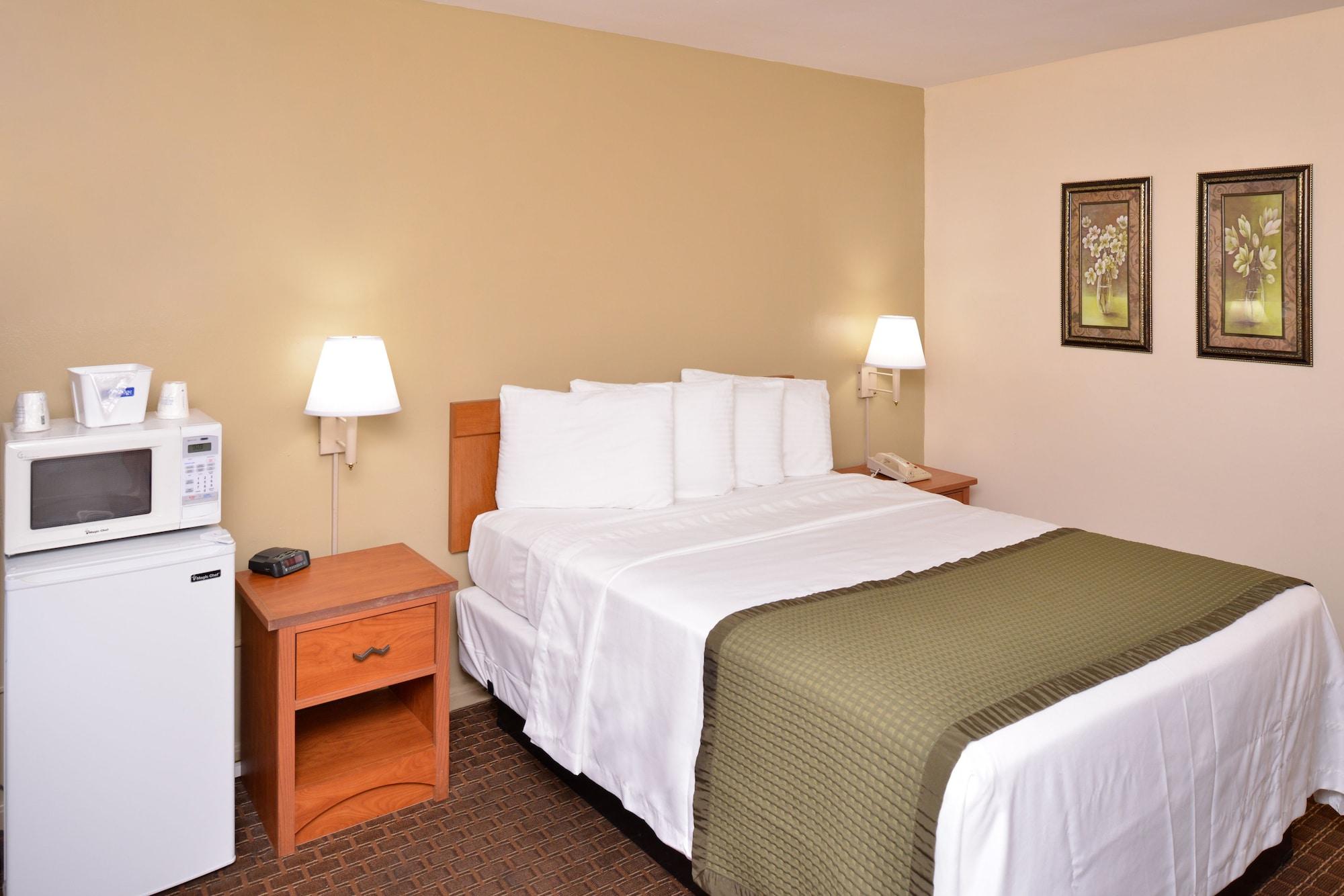 Travelodge By Wyndham Eugene Downtown/University Of Oregon Esterno foto