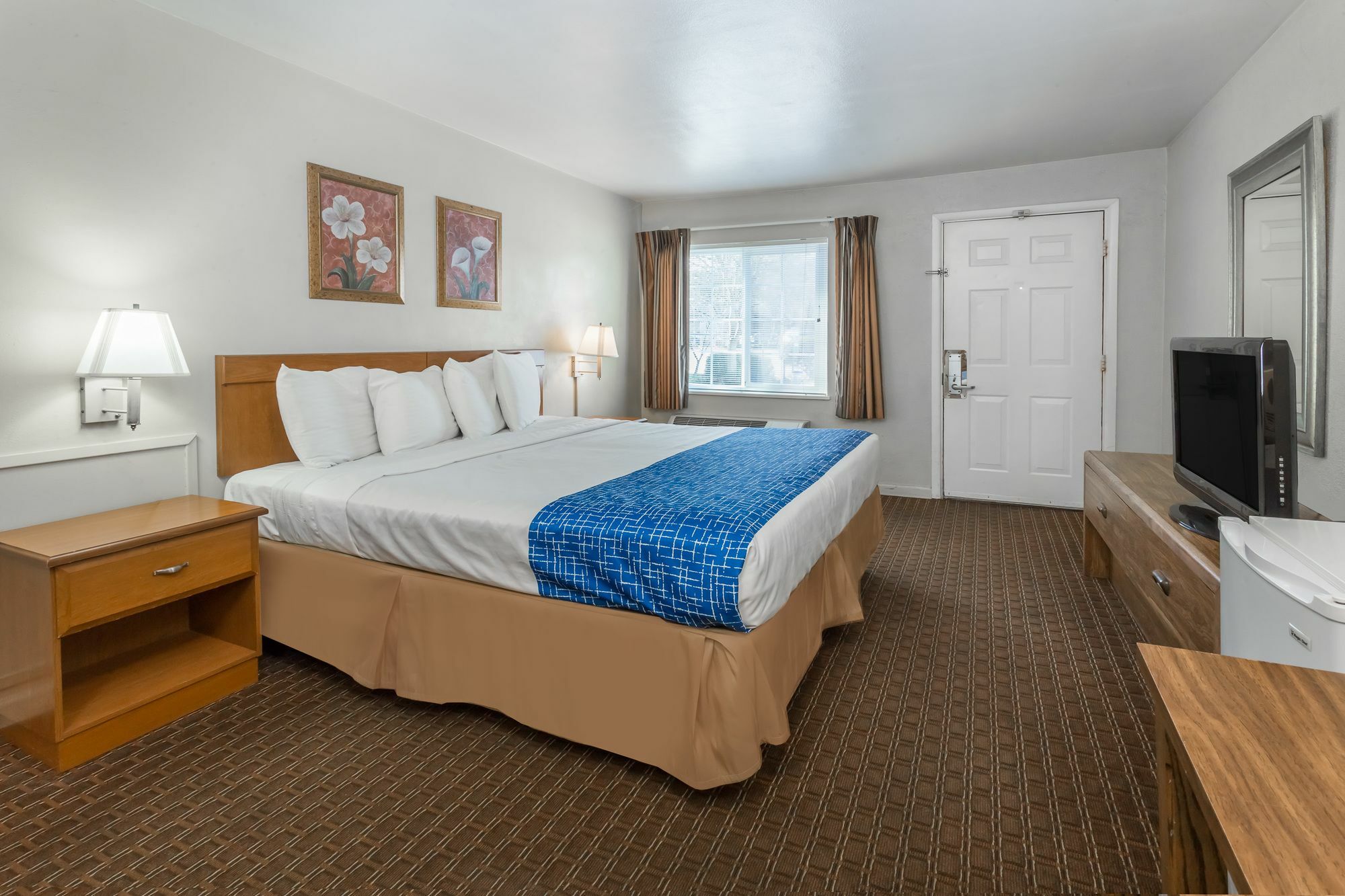 Travelodge By Wyndham Eugene Downtown/University Of Oregon Esterno foto