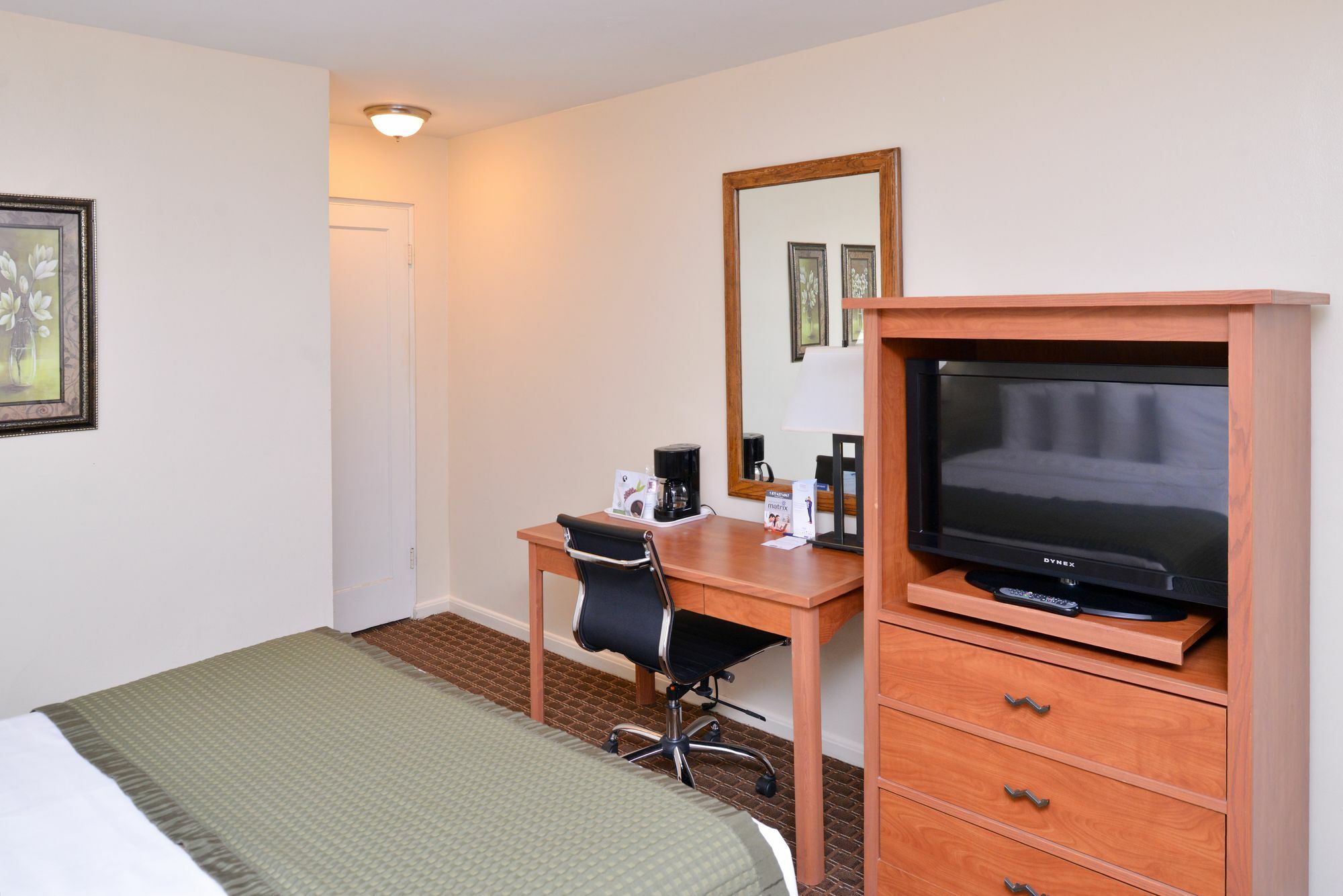 Travelodge By Wyndham Eugene Downtown/University Of Oregon Esterno foto