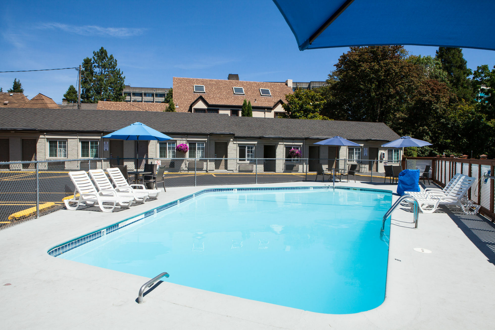 Travelodge By Wyndham Eugene Downtown/University Of Oregon Esterno foto