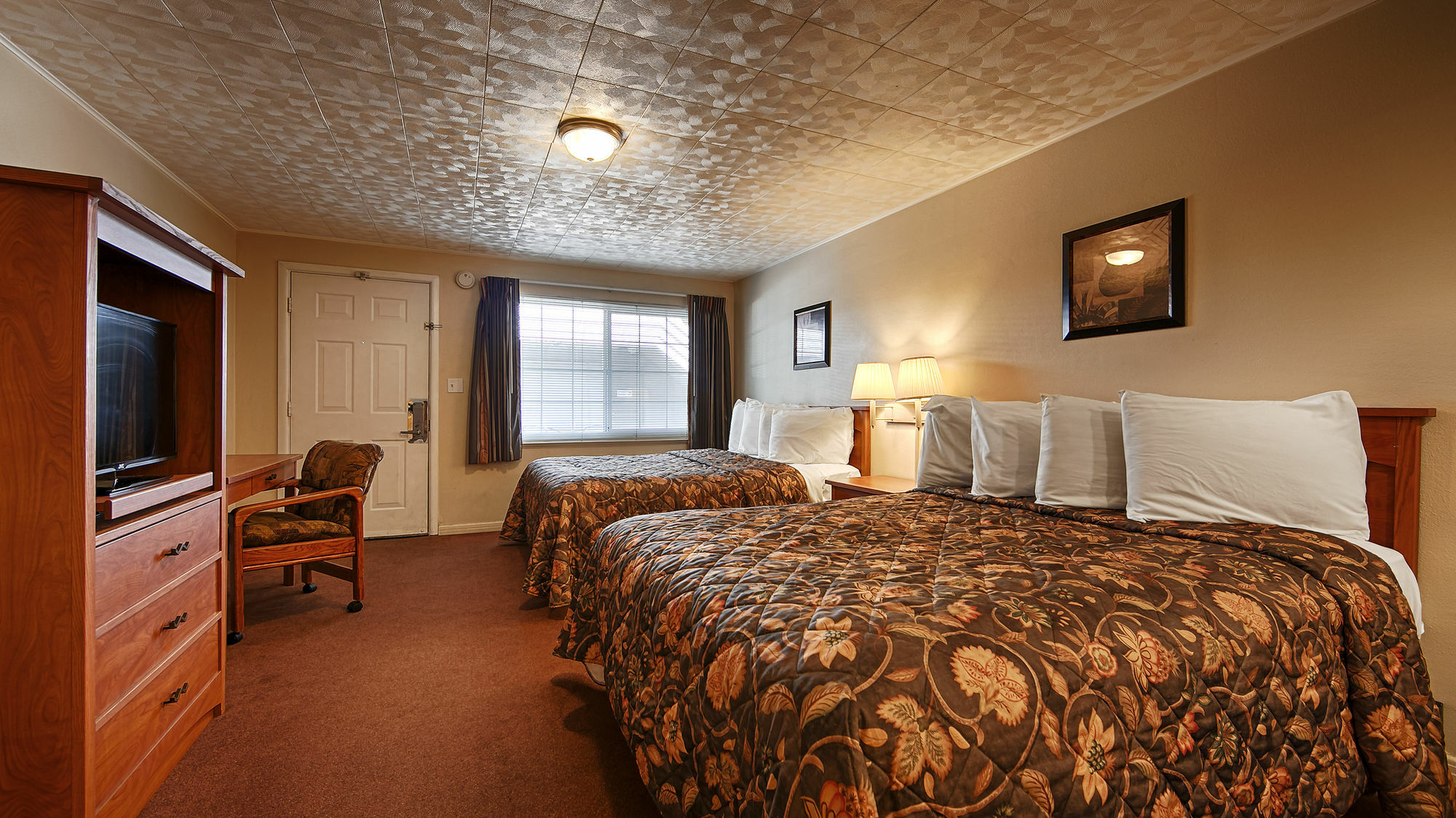 Travelodge By Wyndham Eugene Downtown/University Of Oregon Esterno foto